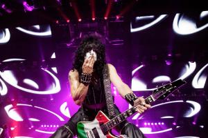 kiss-foto-concerto-bologna-16-maggio-2017-20